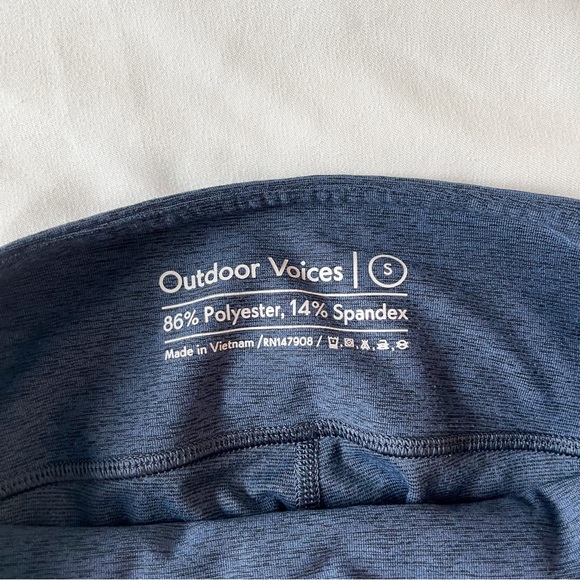 Outdoor Voices Blue Colorblock Leggings - Picture 6 of 6